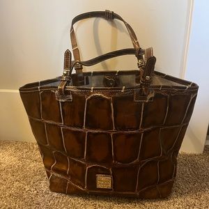 Dooney & Bourke brown leather purse.